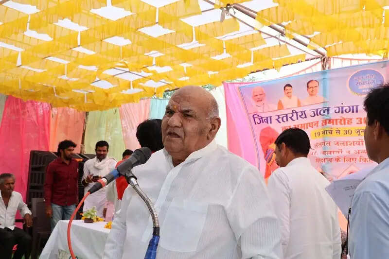 जल का प्रत्येक स्रोत हमारी अमूल्य धरोहर हैः राजस्व मंत्री वर्मा
