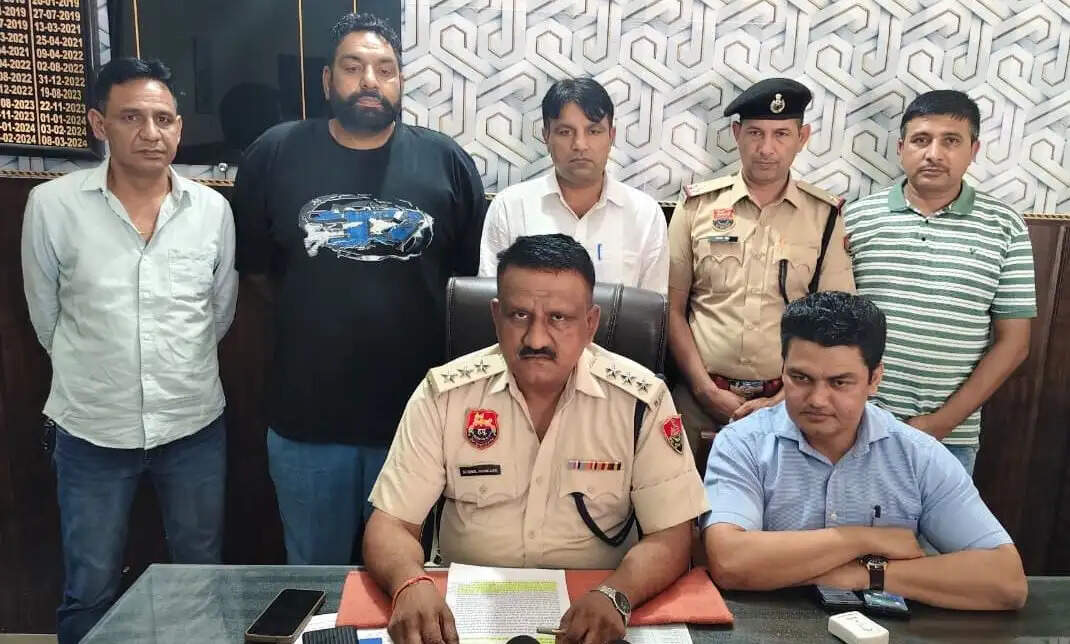 कैथल में मुठभेड़ के बाद दो शातिर बदमाश काबू,दोनों के पैरों में लगी गोली