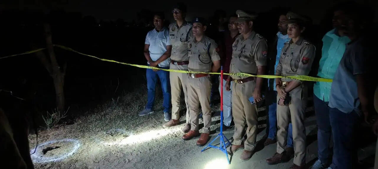 पूर्व जिला पंचायत सदस्य के पांच हत्यारोपी गिरफ्तार, मुठभेड़ में एक को गोली लगी