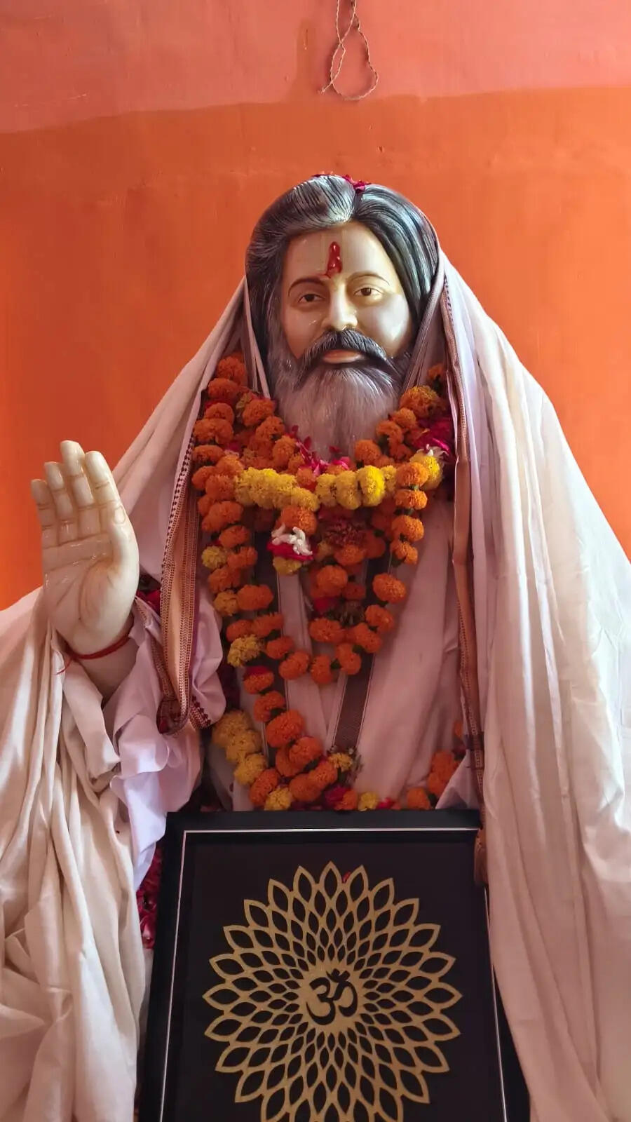 फर्रुखाबाद : भोलेपुर बड़े हनुमान मंदिर में स्थापित होगी महंत बालक दास की मूर्ति
