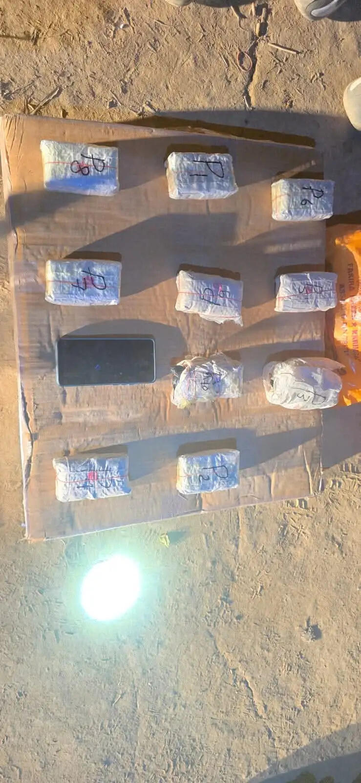 भारी मात्रा में याबा टैबलेट जब्त, दो गिरफ्तार