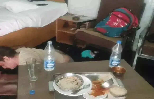 रेवाड़ी: होटल में मिला युवक का शव, जांच शुरू