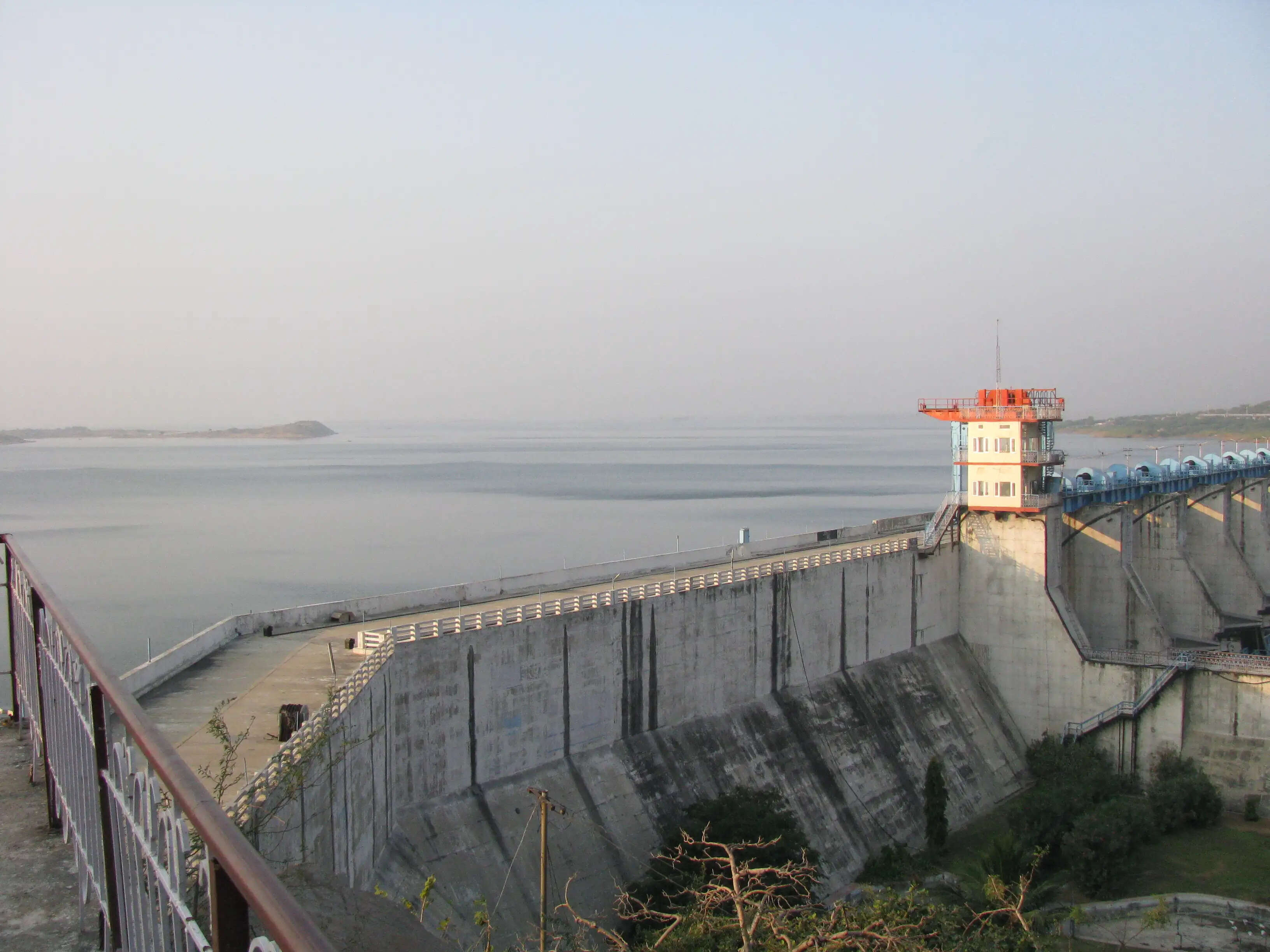कम बरसात से घटा राजस्थान के बांधों का जलस्तर, अगले वर्ष पेयजल और सिंचाई पर बढ़ी चिंता