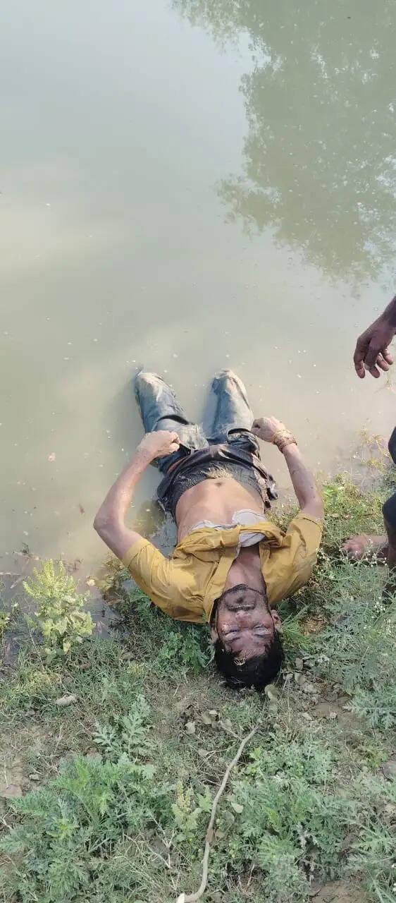 पोखरे में मिला मजदूर का शव, परिजनों ने जताई हत्या की आशंका; पुलिस जांच में जुटी