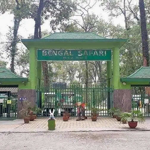 भीषण गर्मी का असर : बंगाल सफारी में जानवरों को राहत देने के लिए खास इंतजाम
