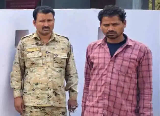 जगदलपुर:धार गैंग का सदस्य पकड़ाया, खपाता था चोरी का सोने-चांदी