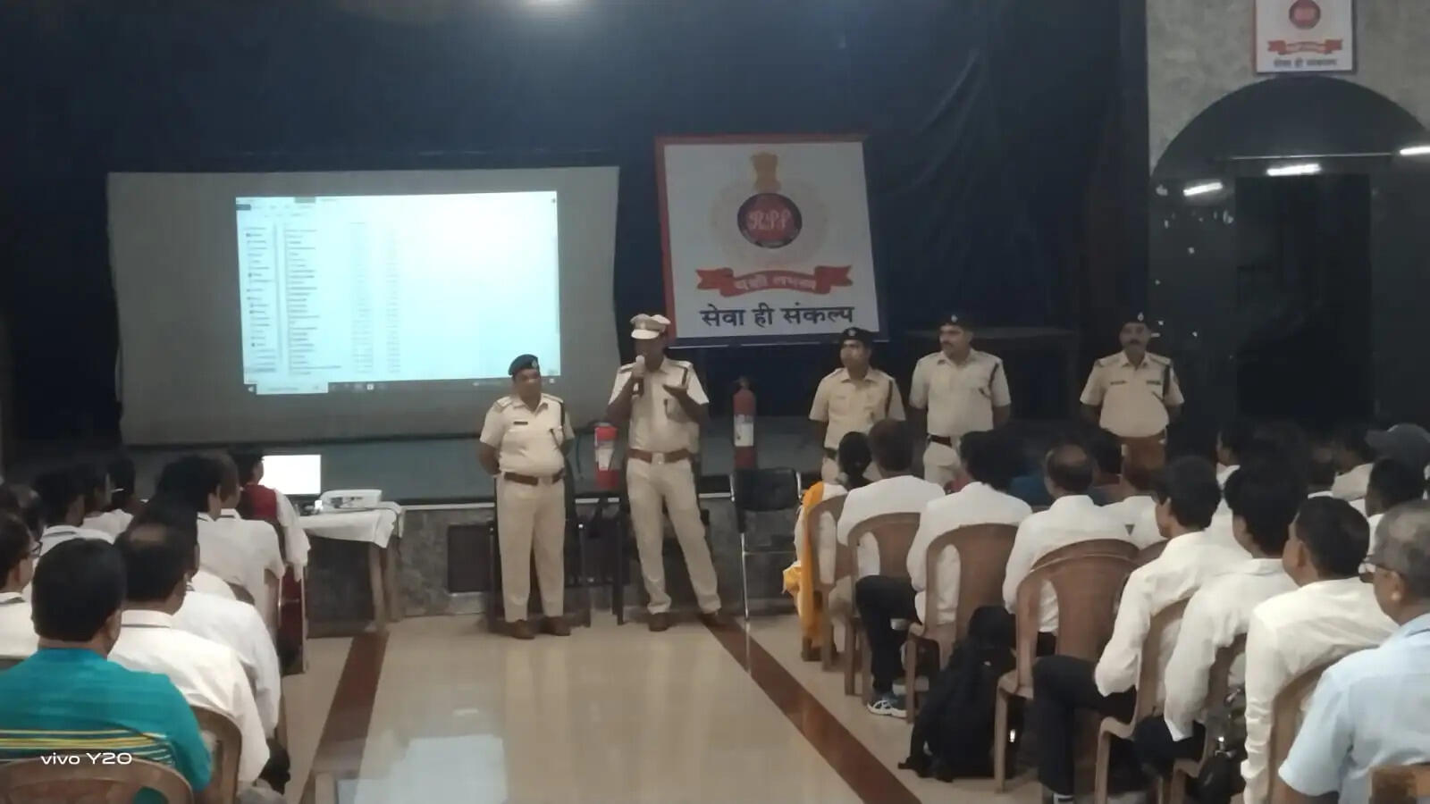 खड़गपुर रेल मंडल के रेल कर्मियों के लिए अग्निशमन प्रशिक्षण शिविर आयोजित