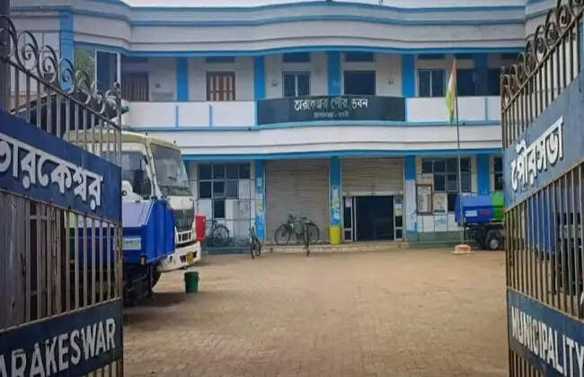 तारकेश्वर नगरपालिका में नए प्रशासक की नियुक्ति, आशिष कुमार राय संभालेंगे जिम्मेदारी