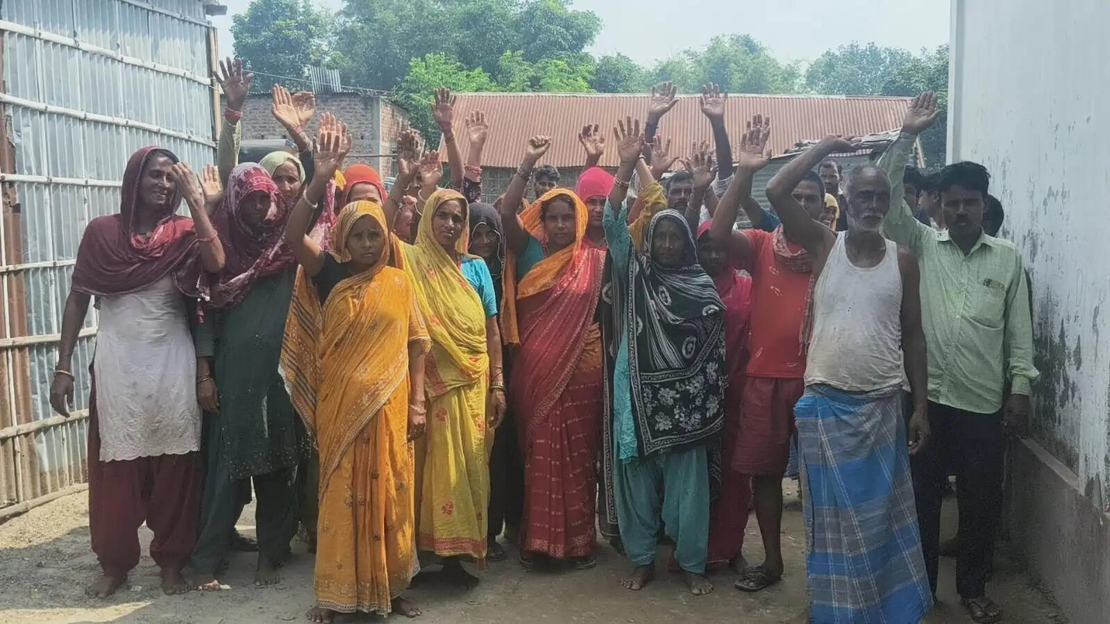 पीएम आवास योजना के चयनित लाभार्थियों की सूची से पंचायतों में असंतोष