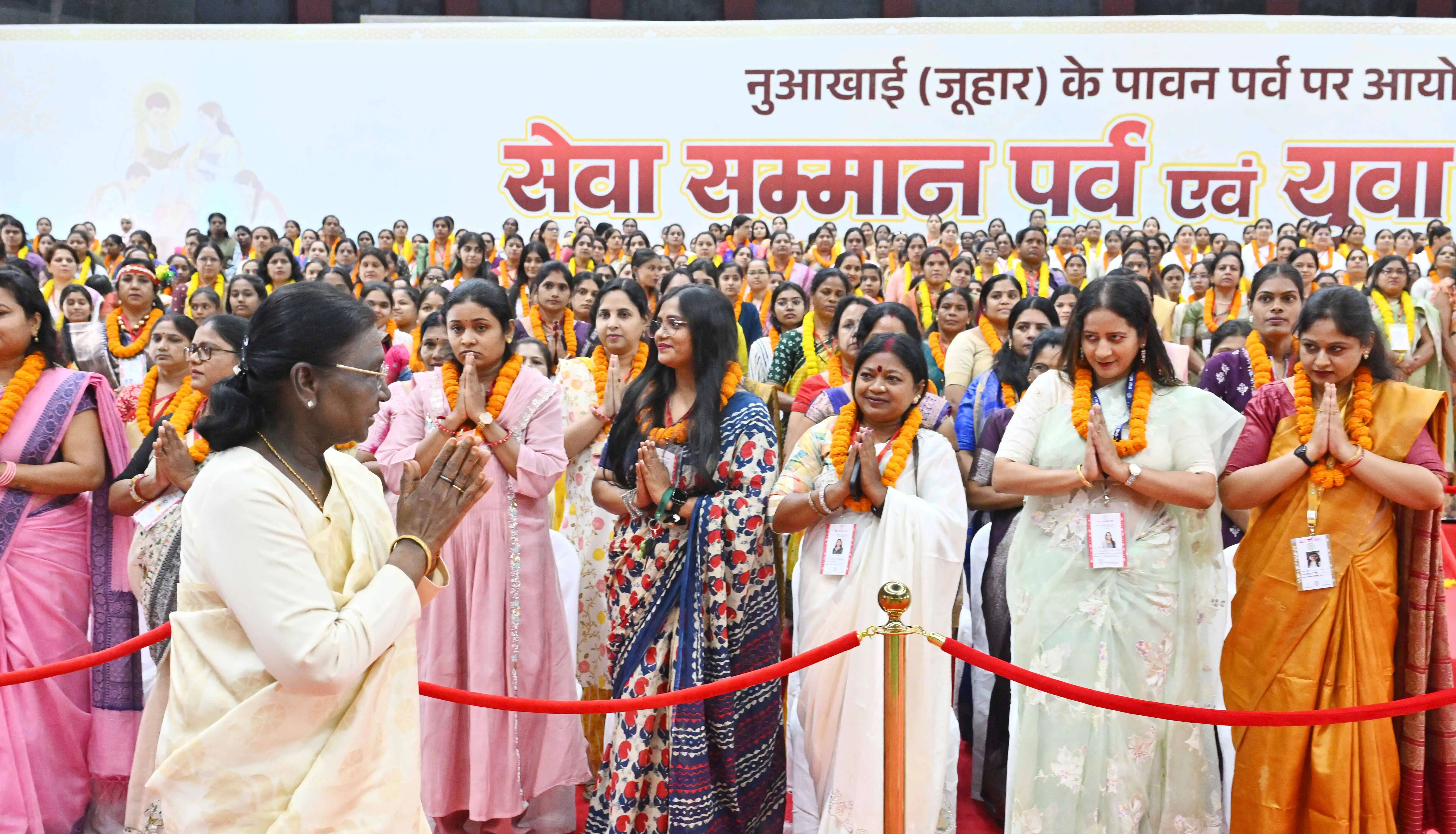 (अपडेट) किसानों के योगदान को स्वीकार करना और प्राकृतिक संसाधनों की रक्षा करना हम सब का सामूहिक दायित्व: राष्ट्रपति