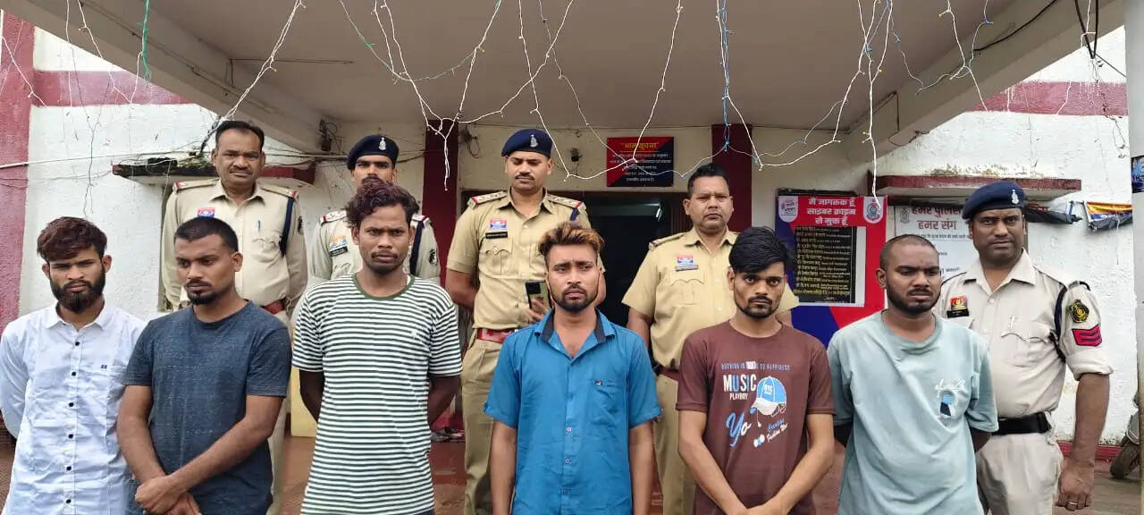 जांजगीर चांपा :डीजे सामान चोरी करने वाले छह आरोपित 24 घंटे में गिरफ्तार