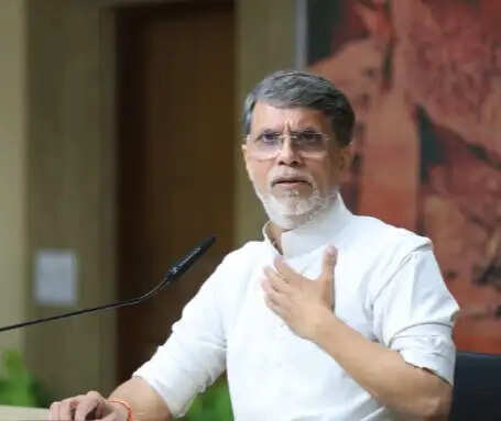 सत्ता परिवर्तन विपक्ष की लोकतांत्रिक जिम्मेदारी, इसमें गलत क्या है : पवन खेड़ा