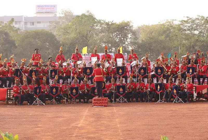 मप्रः भोपाल के प्रमुख सार्वजनिक स्थानों पर पुलिस बैंड की मनमोहक प्रस्तुति आज से
