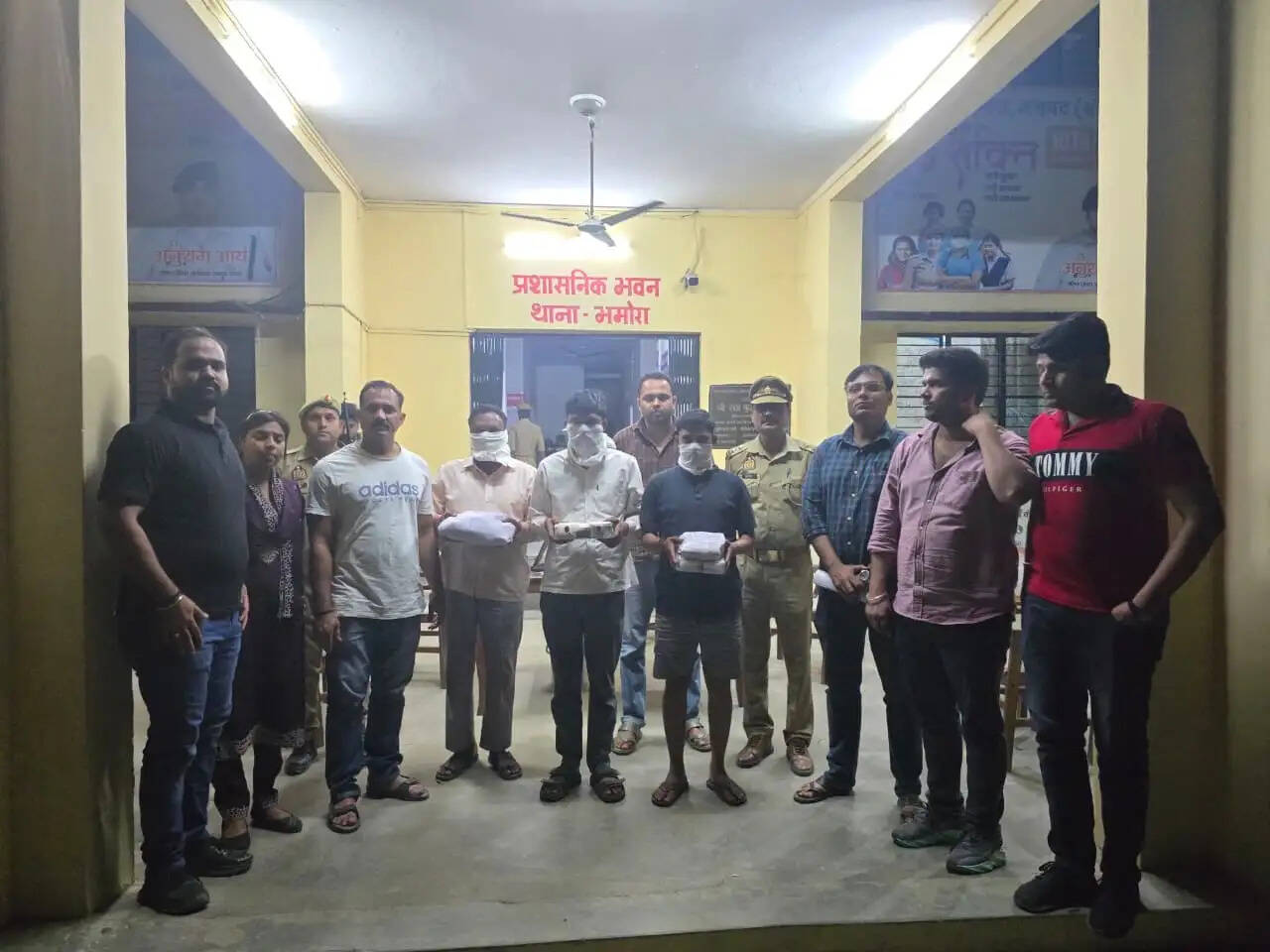 बरेली में तीन करोड़ की हेरोइन-स्मैक के साथ पिता और दो बेटे गिरफ्तार, दिल्ली तक फैला था नेटवर्क