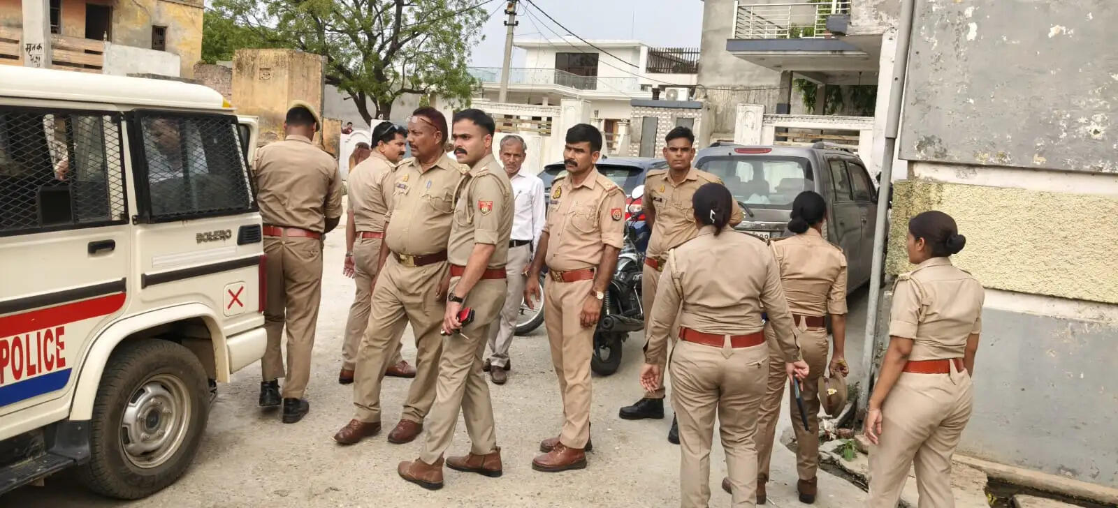 पत्नी की हत्या कर खुद पुलिस को किया फोन, प्रेम विवाह का दर्दनाक अंत