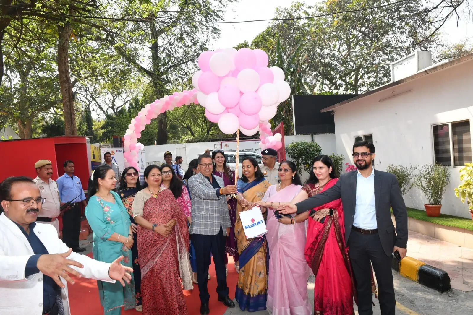 अंतरराष्ट्रीय महिला दिवस पर ट्रैफिक पुलिस का जागरूकता कार्यक्रम, 150 महिलाओं ने लिया हिस्सा