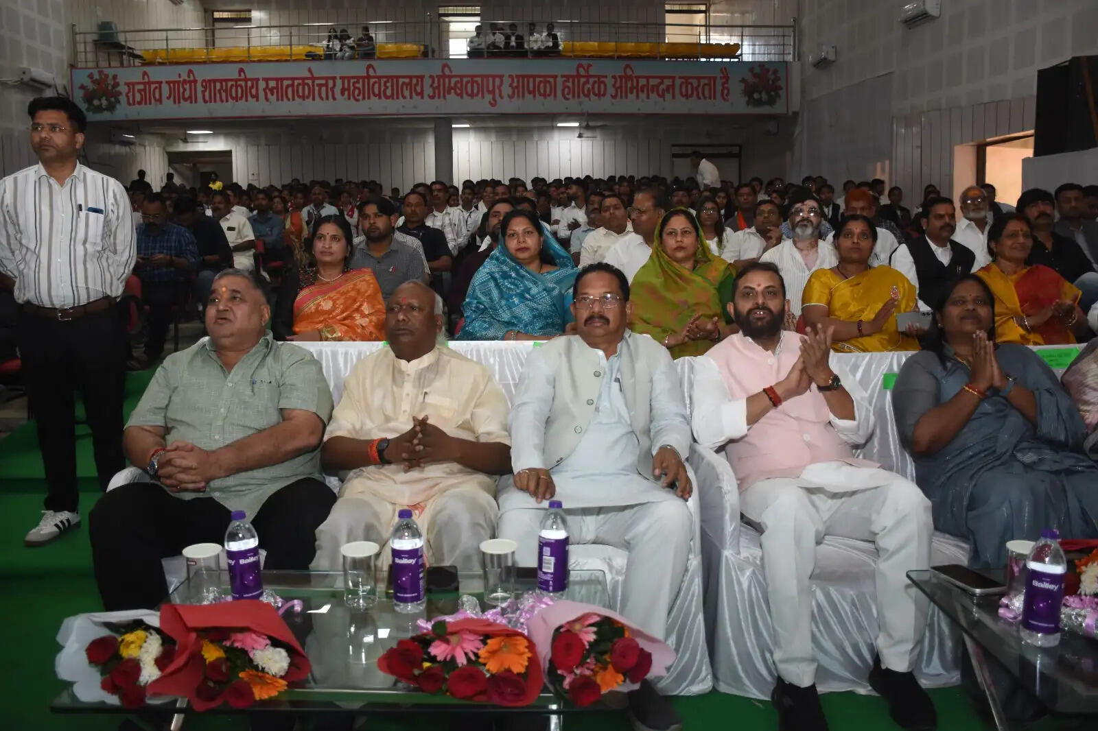 अंबिकापुर : मुख्यमंत्री साय ने अंबिकापुर-दिल्ली-कोलकाता हवाई सेवा का किया वर्चुअल शुभारंभ