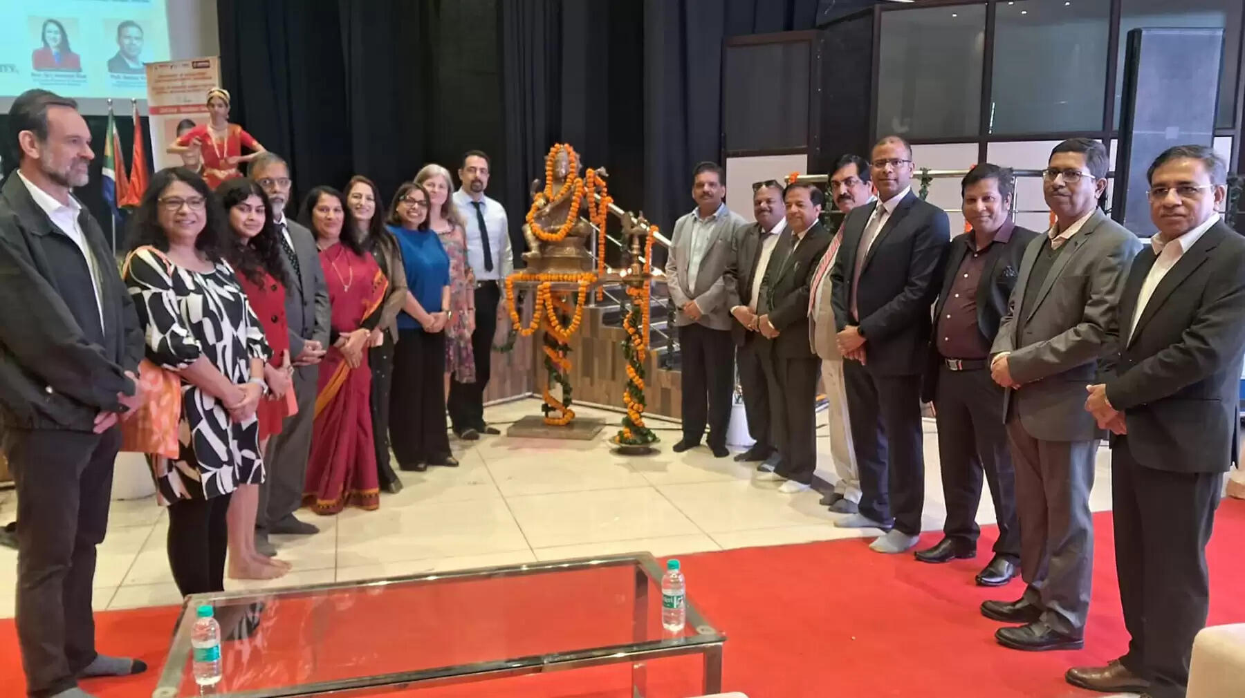 गुरुग्राम: एआई केवल तकनीक नहीं, सामाजिक परिवर्तन का माध्यम है: डॉ. संजय कौशिक