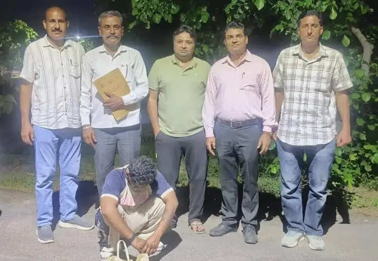 सिरसा: तीन तस्कर गिरफ्तार, लाखों रुपये की हेरोइन बरामद