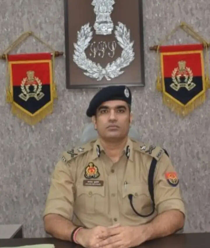 आईजीआरएस रैंकिंग में झांसी परिक्षेत्र लगातार छठी बार प्रदेश में प्रथम