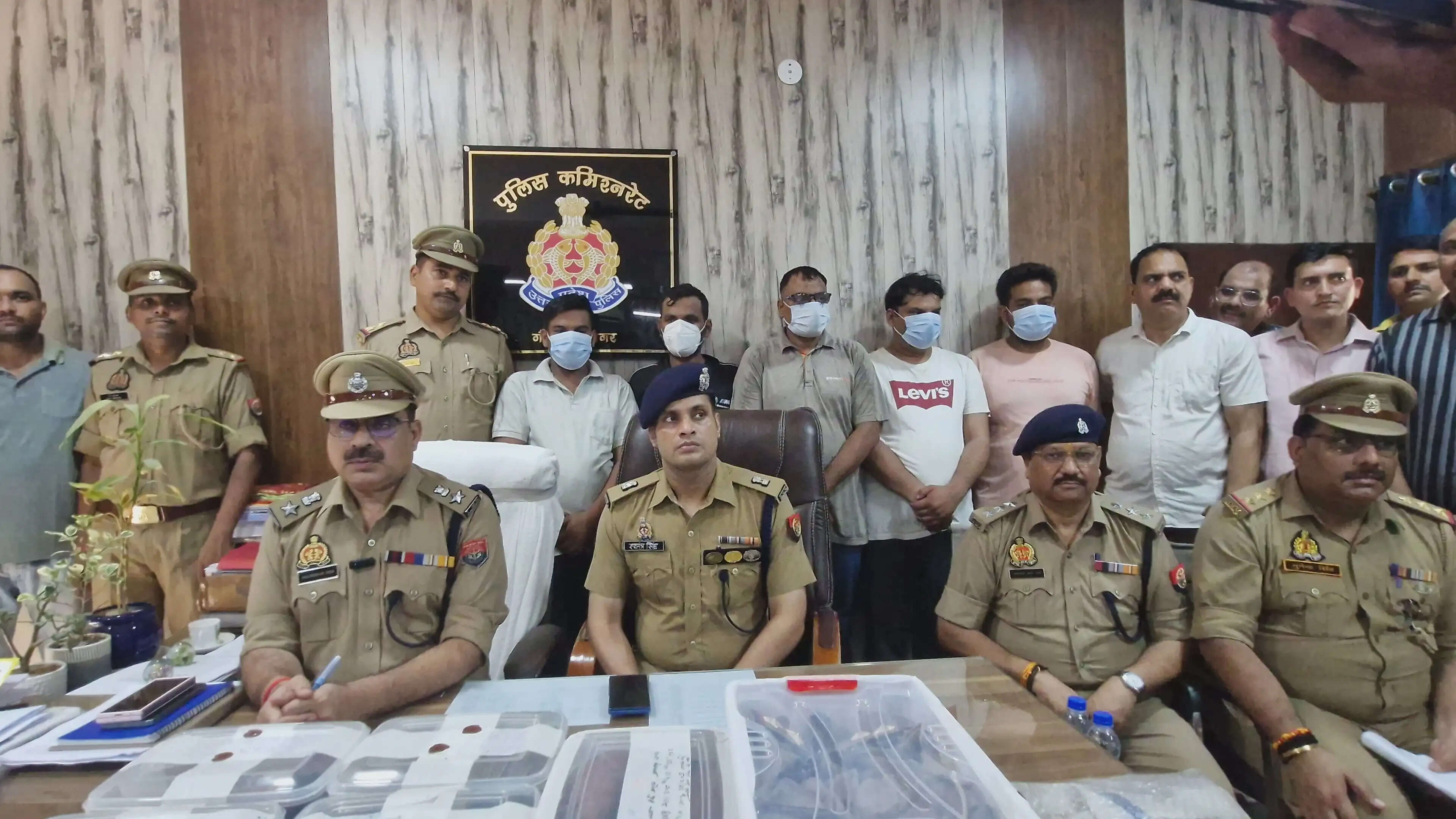 जीएसटी सलाहकार को कार में बंधक बनाकर 29 लाख रुपये वसूलने वाले पांच गिरफ्तार