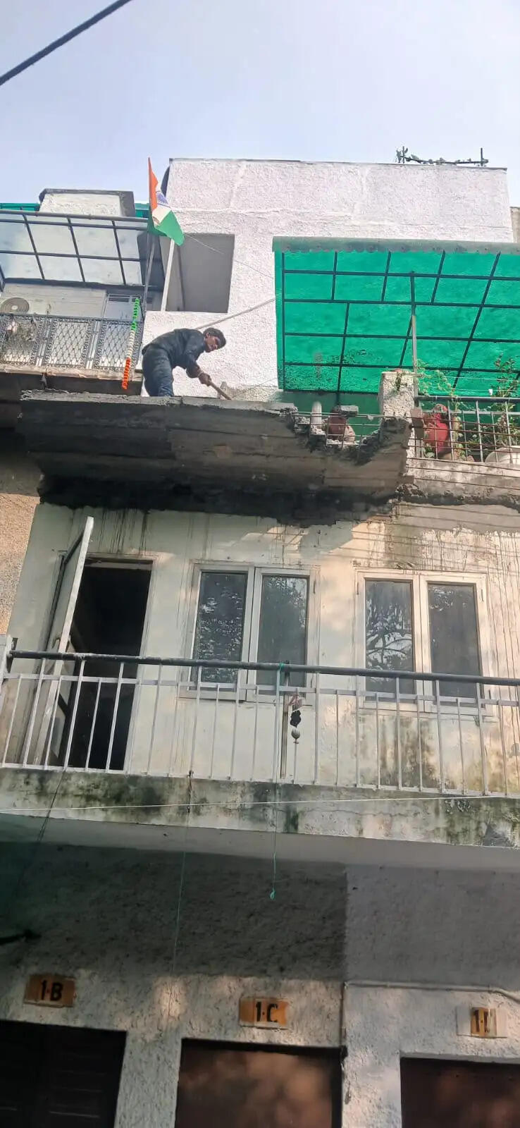 एमसीडी ने दिल्ली में प्रवर्तन अभियान किया तेज, 40 विध्वंस कार्रवाई, 16 संपत्तियां सील