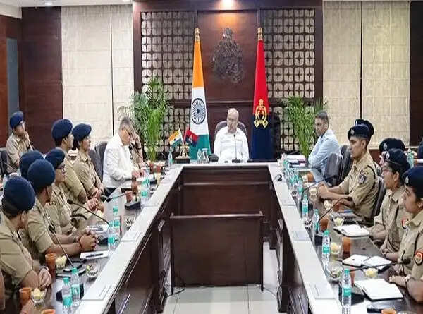 पुलिस महानिदेशक ने परिवीक्षाधीन प्रशिक्षु अधिकारियों संग की मुलाकात