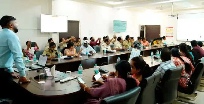 बच्चों की सुरक्षा, संरक्षण व अधिकारों को लेकर बाल संरक्षण कार्यशाला आयोजित