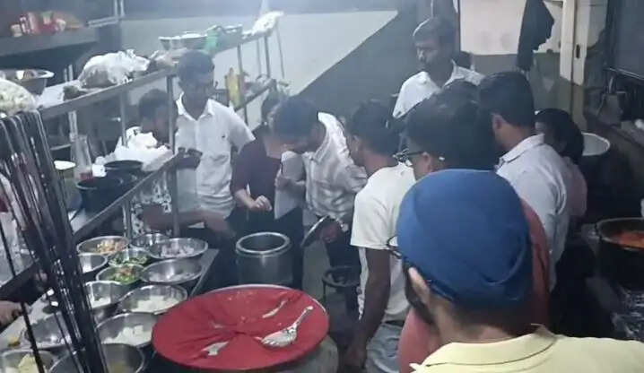 खाद्य सुरक्षा विभाग और नगर निगम का संयुक्त अभियान