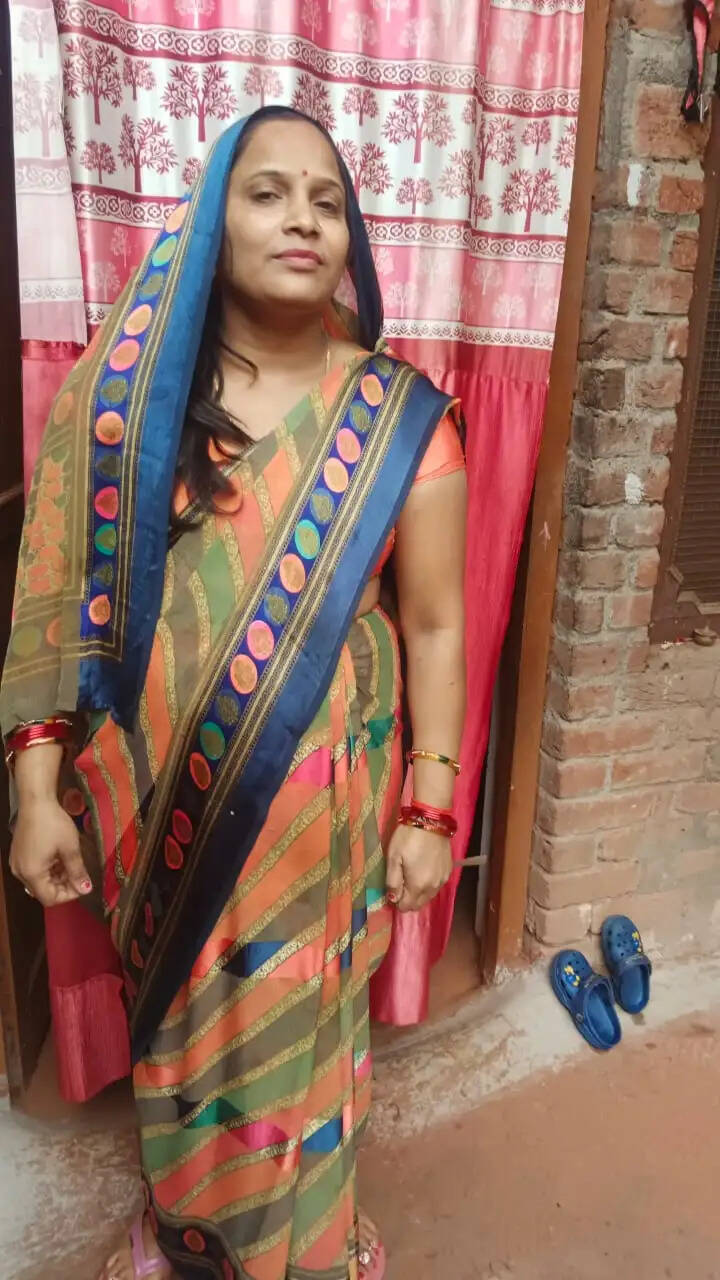 महिला सशक्तीकरण की नई पहचान: 25 लाख के ऋण की नींव पर निकिता ने खड़ा किया ईंट का कारोबार