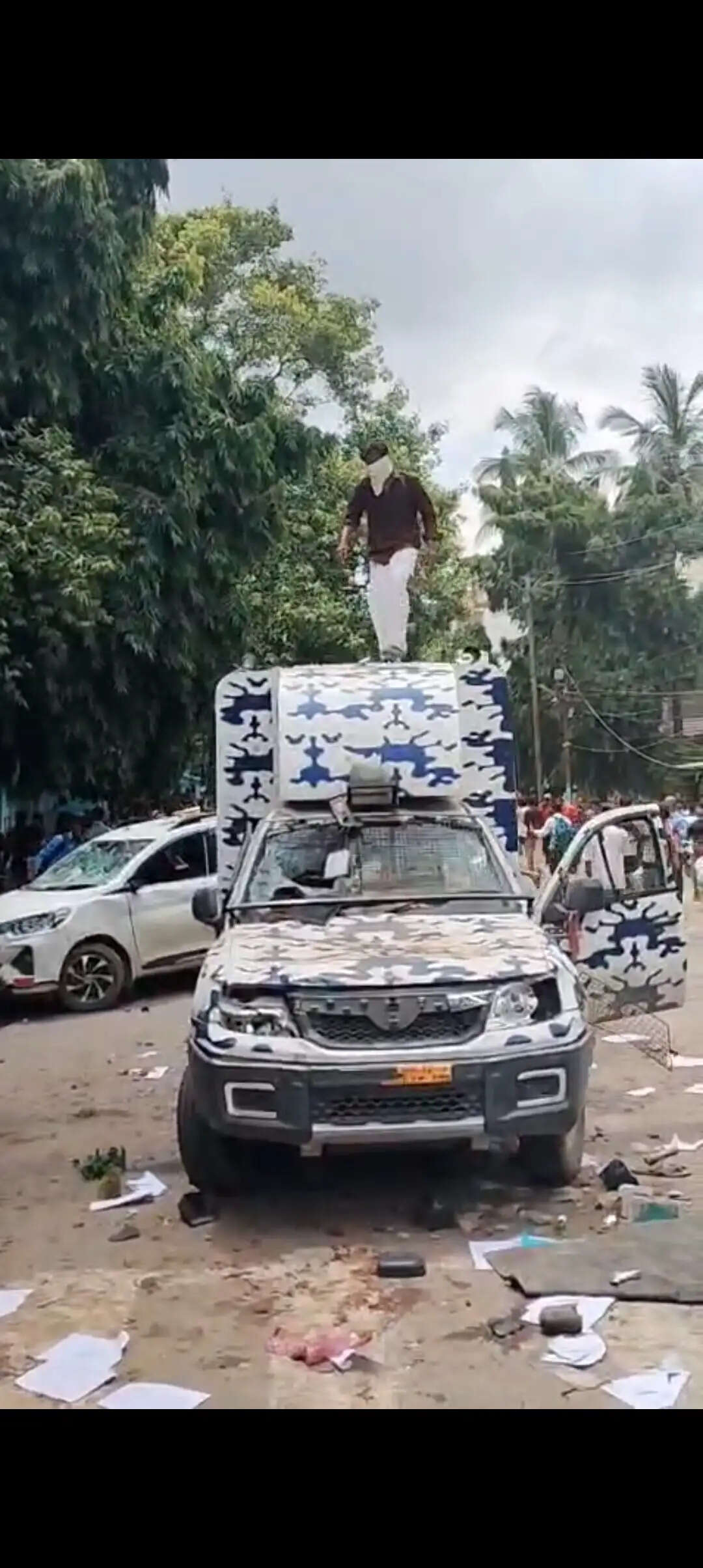 भागलपुर में बंद के दौरान हंगामा, पुलिस ने किया लाठीचार्ज