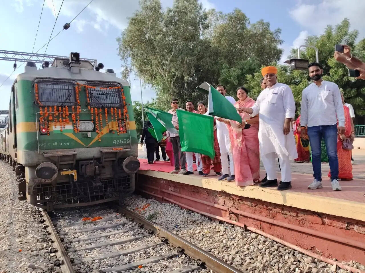 बीकानेर से&nbsp;972 तीर्थयात्री रामेश्वरधाम के लिए हुए रवाना