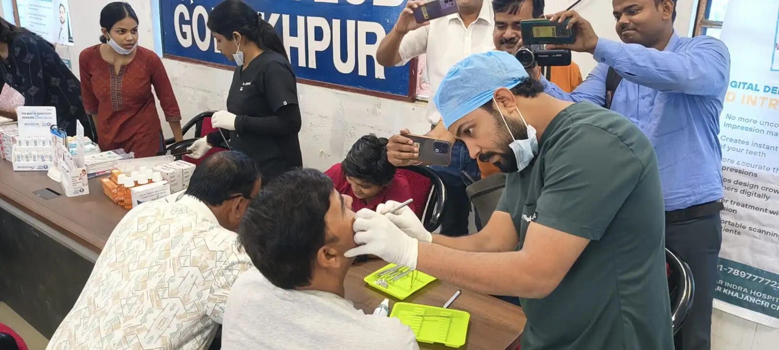 गोरखपुर जर्नलिस्ट्स प्रेस क्लब में निःशुल्क डेंटल कैंप का आयोजन,100 पत्रकारों का दंत परीक्षण