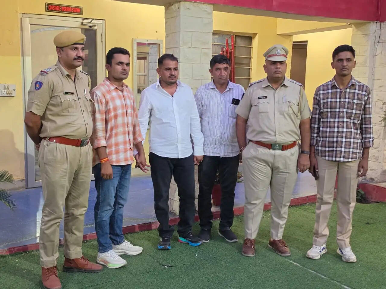 जयपुर -बाड़मेर का एक लाख रुपए का इनामी अपराधी स्वरूपराम जोधपुर में पकड़ा