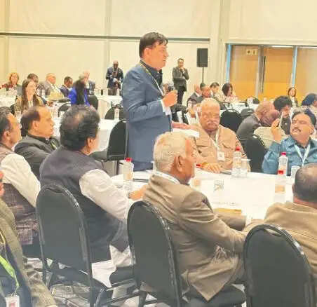 विधायिका और जनता के बीच जितना मजबूत होगा संवाद उतना ही अधिक जीवंत होगा लोकतंत्र : सतीश महाना