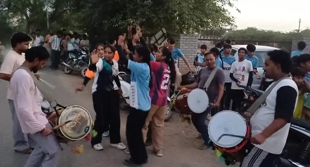 सिरसा: एशियन गेम्स में स्वर्ण पदक मिलना देश के लिए गौरव का क्षण: सविता पूनियां