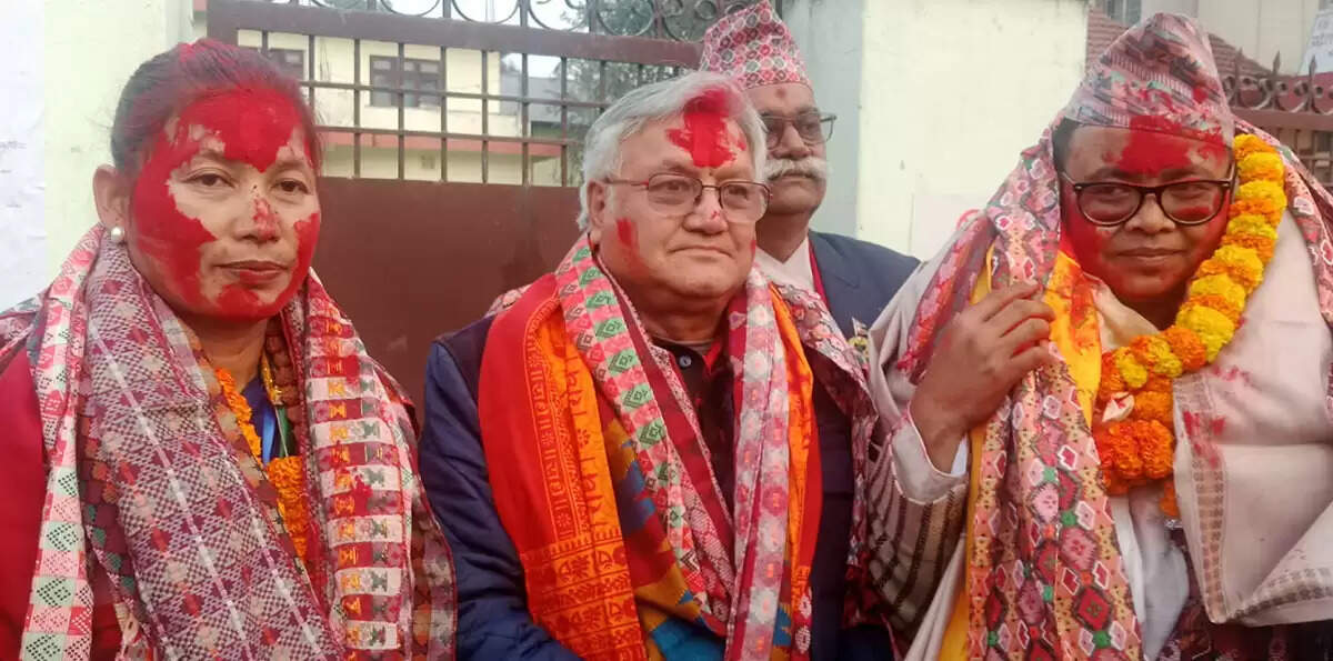 नेपाल : संसद के उच्च सदन में ओली-देउवा गठबंधन के 18 सांसद निर्वाचित