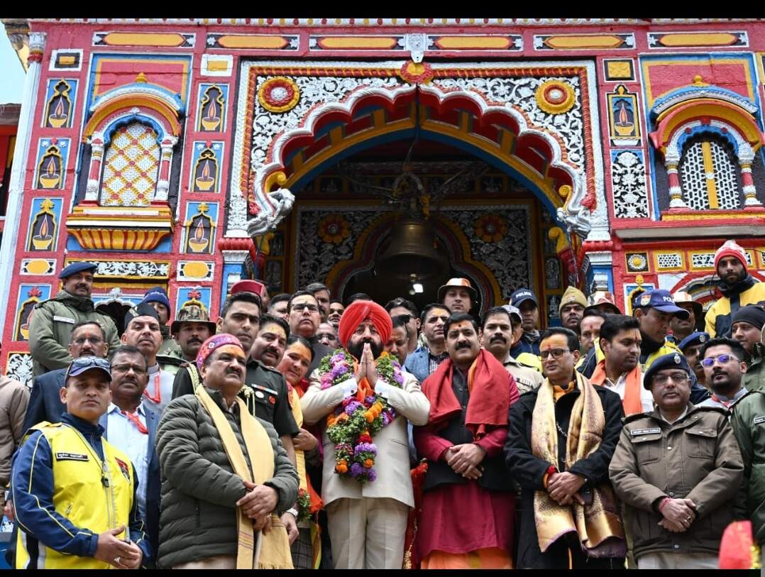 राज्यपाल ने किए भगवान बदरीविशाल के दर्शन, व्यवस्थाओं का लिया जायजा