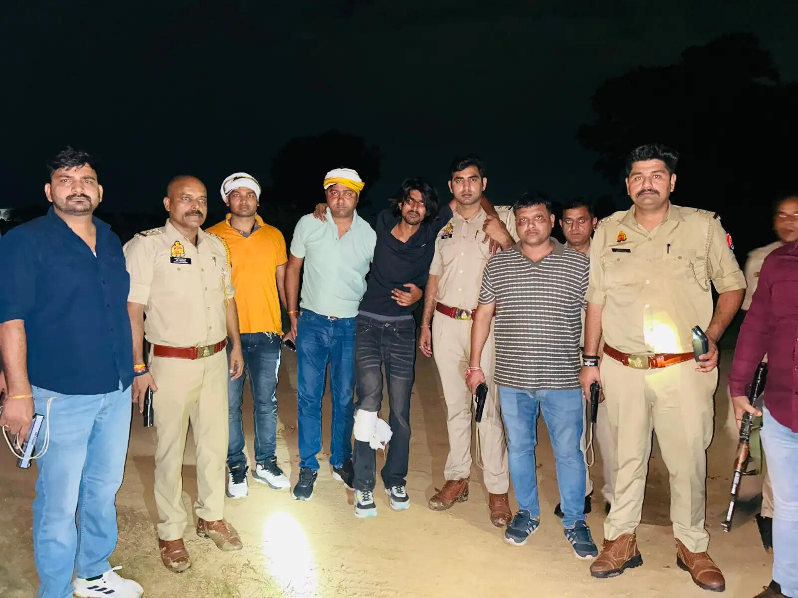 झांसी में पुलिस मुठभेड़: द मैड किचिन हत्याकांड का 25 हजार का एक और इनामी शूटर जीतू गिरफ्तार