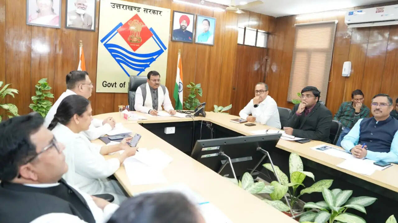 व्यय-वित्त समिति की बैठक में कई विकास योजनाओं को मिली स्वीकृति