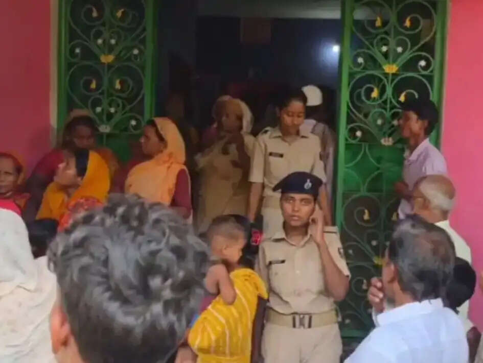 बिहार के किशनगंज में घर में घुसकर युवक की हत्या