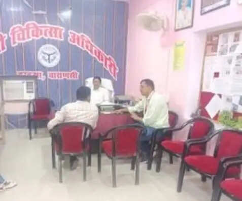 पल्स पोलियो अभियान की प्रगति जानने के लिए मुख्य चिकित्सा अधिकारी का औचक निरीक्षण