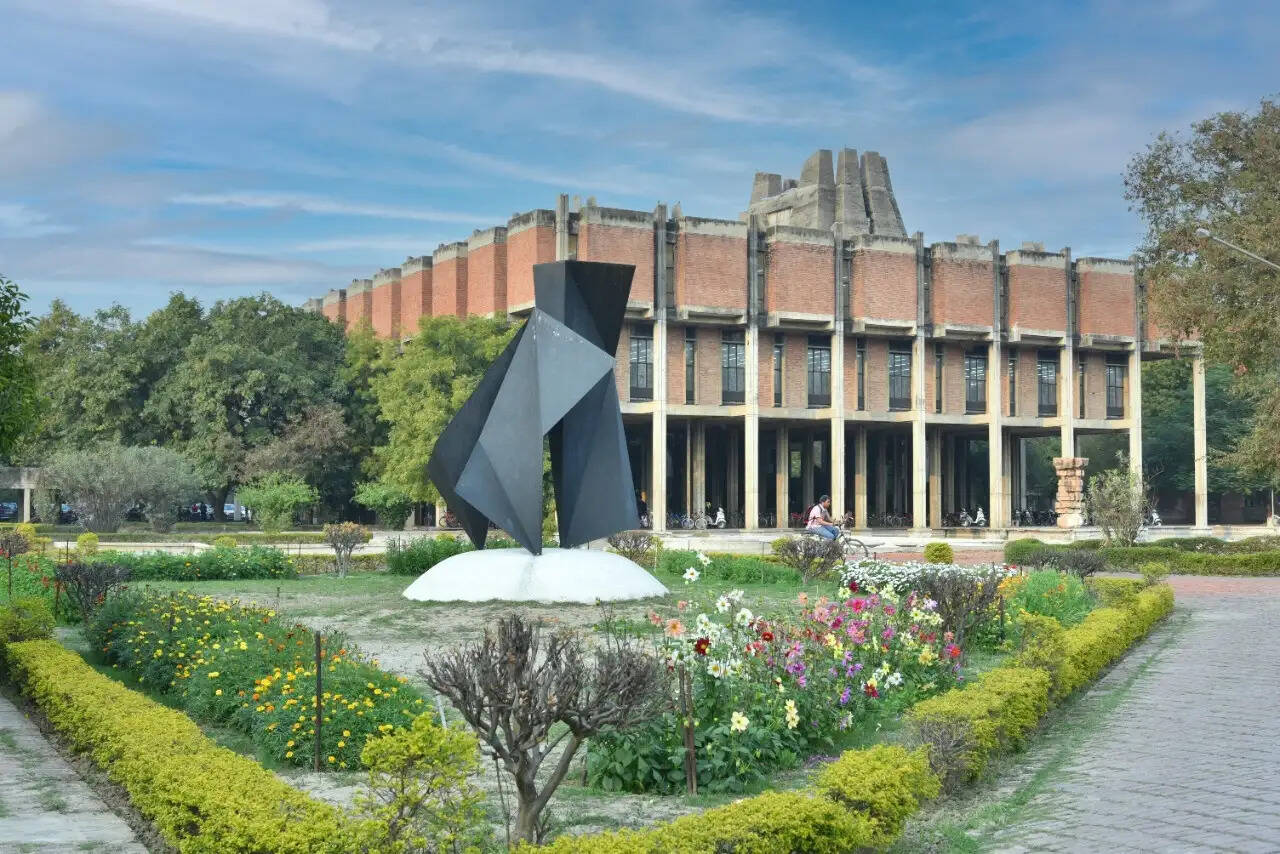 आईआईटी कानपुर समर्थित धनवृत्ति वेंचर्स को सेबी की मंजूरी