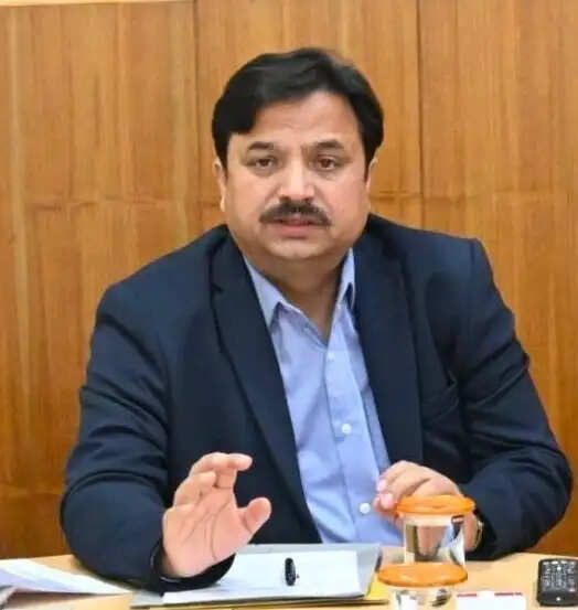 पूरे शहर में होगी शिमला ग्रीष्मोत्सव की धूम, पहली बार हेलीकॉप्टर जॉय राइड की मिलेगी सुविधा