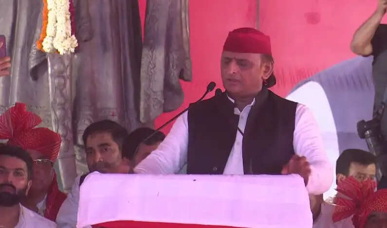 पीडीए का लक्ष्य यूपी विधानसभा के आगामी चुनाव में भाजपा को हराना है : अखिलेश यादव