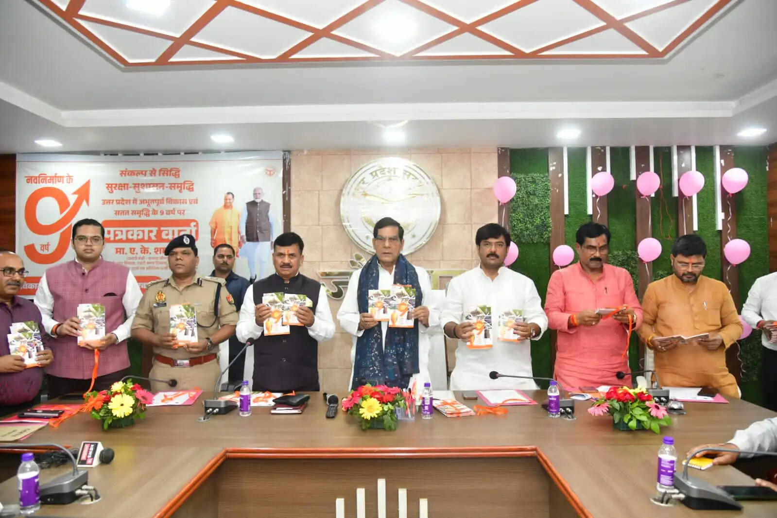 जौनपुर में ऊर्जा मंत्री ने गिनाईं 9 वर्षों की उपलब्धियां, यूपी को बताया ‘ग्रोथ इंजन’