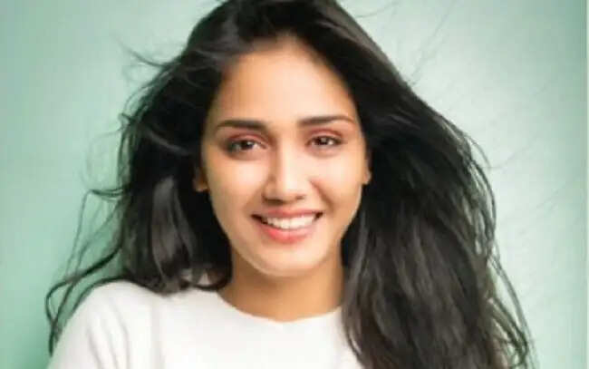ट्विशा शर्मा मौत मामले में सुप्रीम कोर्ट ने लिया संज्ञान, चीफ जस्टिस की बेंच सोमवार को करेगी सुनवाई