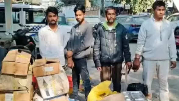नगांव पुलिस के जाल में बड़ा चोर गैंग, भारी मात्रा में सामान बरामद