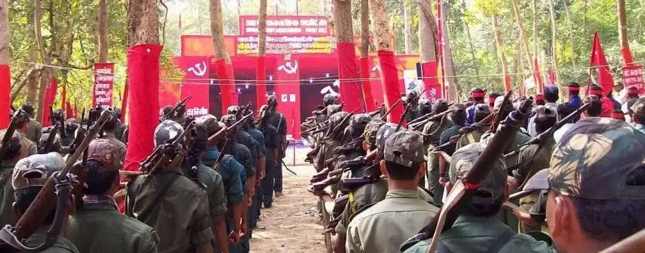 ‘जेन जी’ आंदोलनों का इस्तेमाल करने की फिराक में हैं माओवादी संगठन