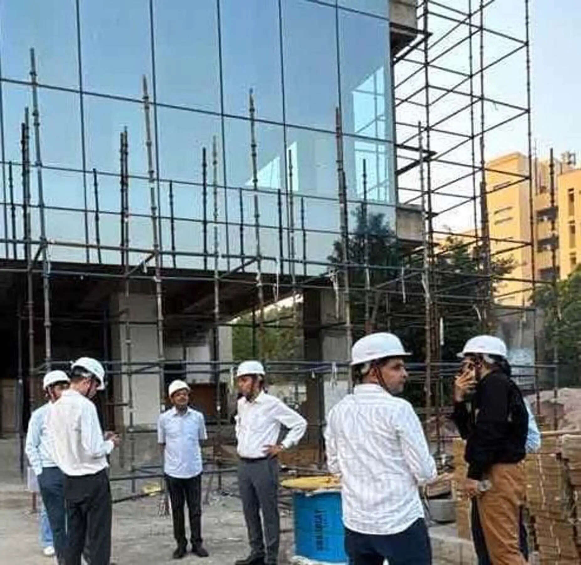गुरुग्राम नगर निगम कार्यालय निर्माण पूरा होने के तय समय में डेढ़ माह से भी कम समय शेष